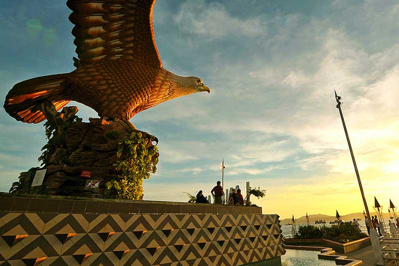 Quảng trường Đại bàng Langkawi (Eagle Square Langkawi)